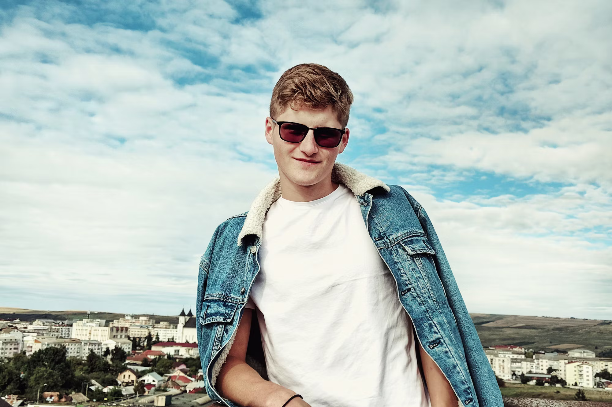 Sunglasses for Every Face: A Comprehensive Guide to Choosing Your Perfect Pair